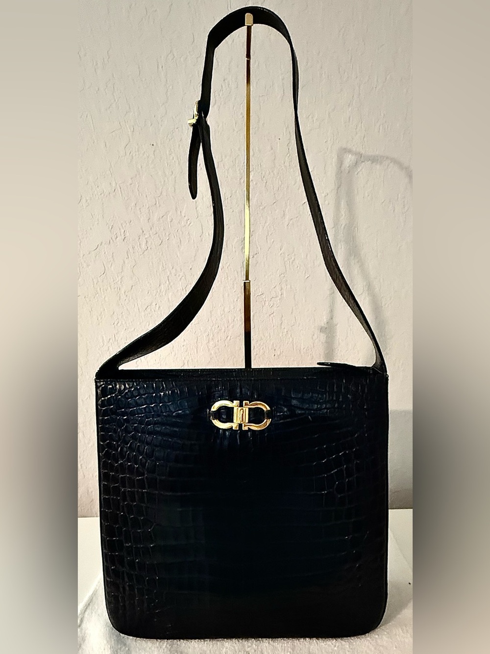 Vintage Salvatore Ferragamo Gancini Croc Embossed Leather Shoulder Bag